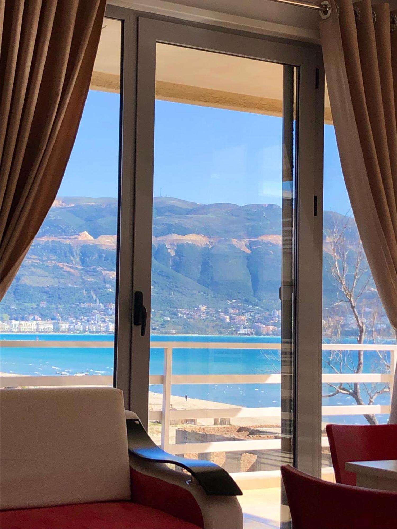 Vlore Apartment Bagian luar foto