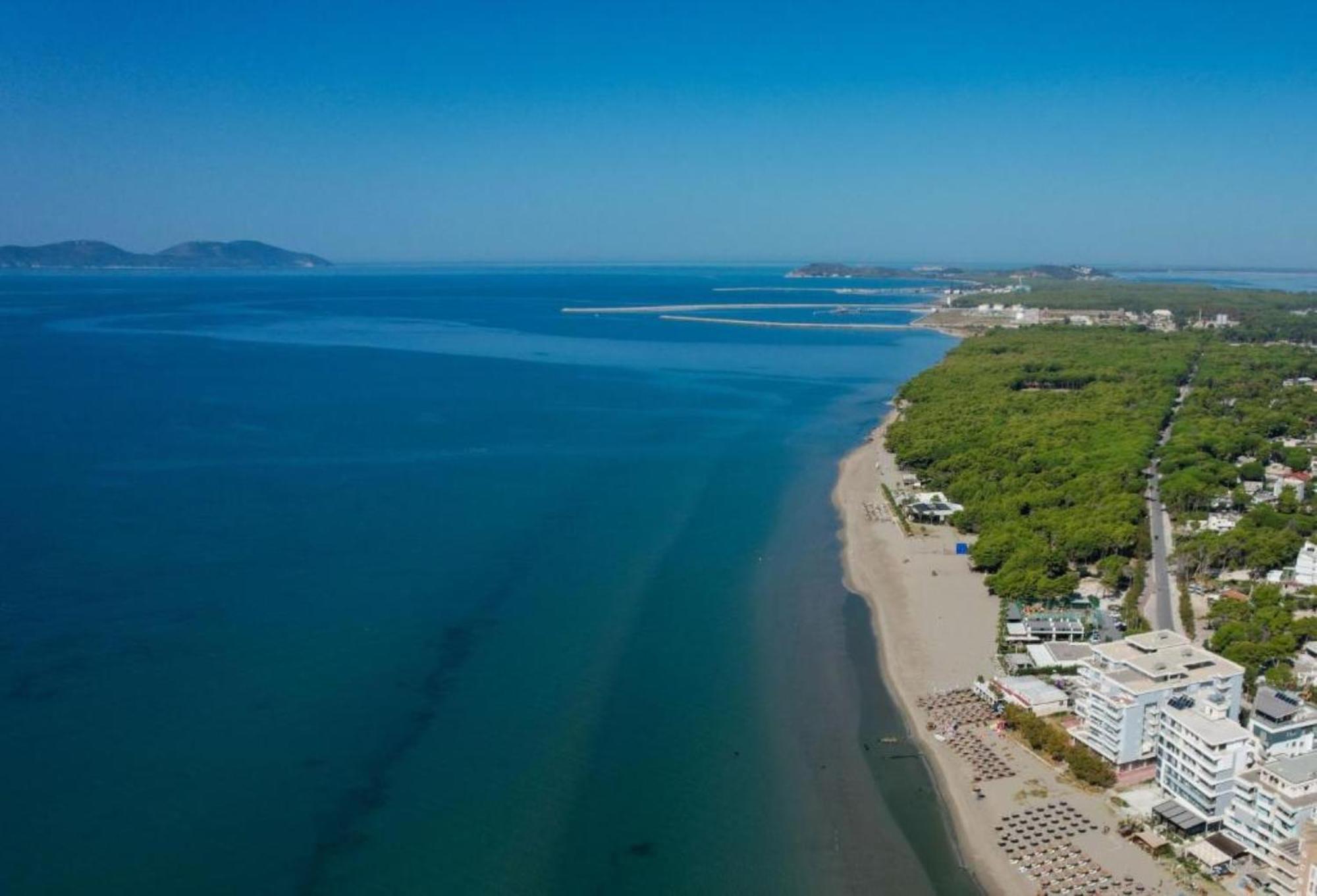 Vlore Apartment Bagian luar foto