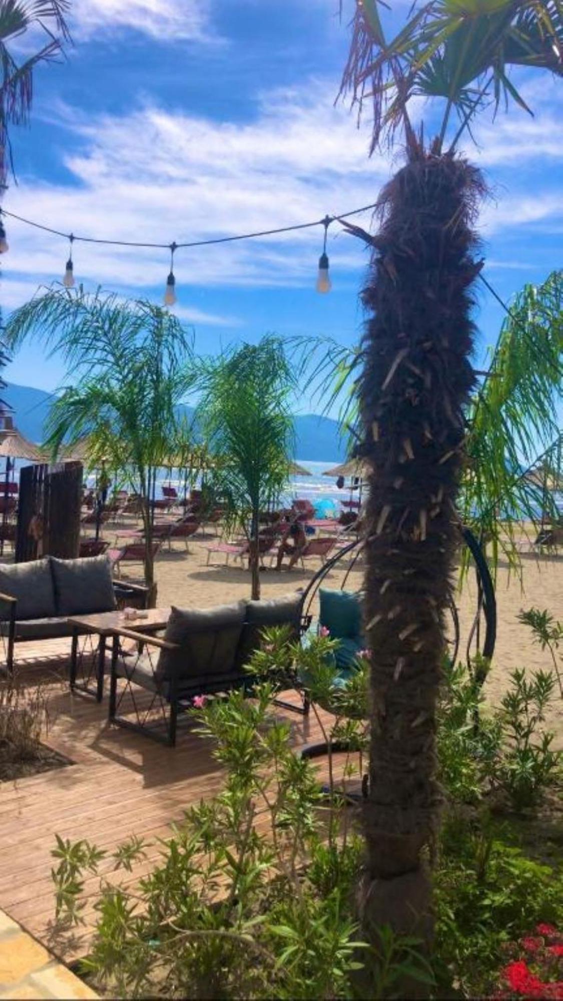 Vlore Apartment Bagian luar foto