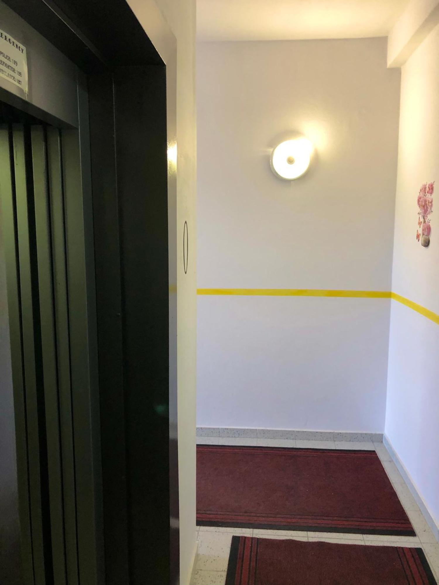 Vlore Apartment Bagian luar foto