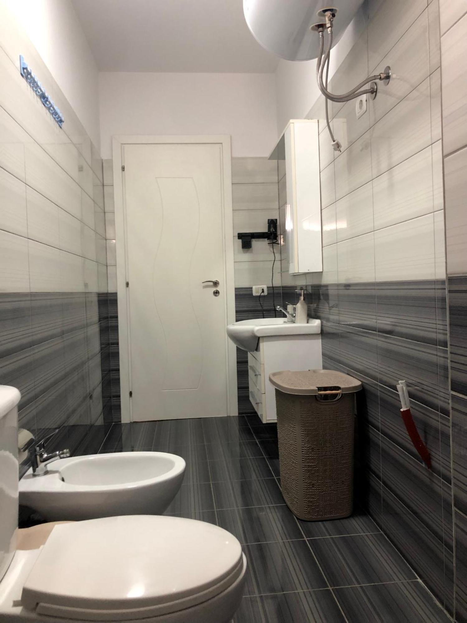 Vlore Apartment Bagian luar foto