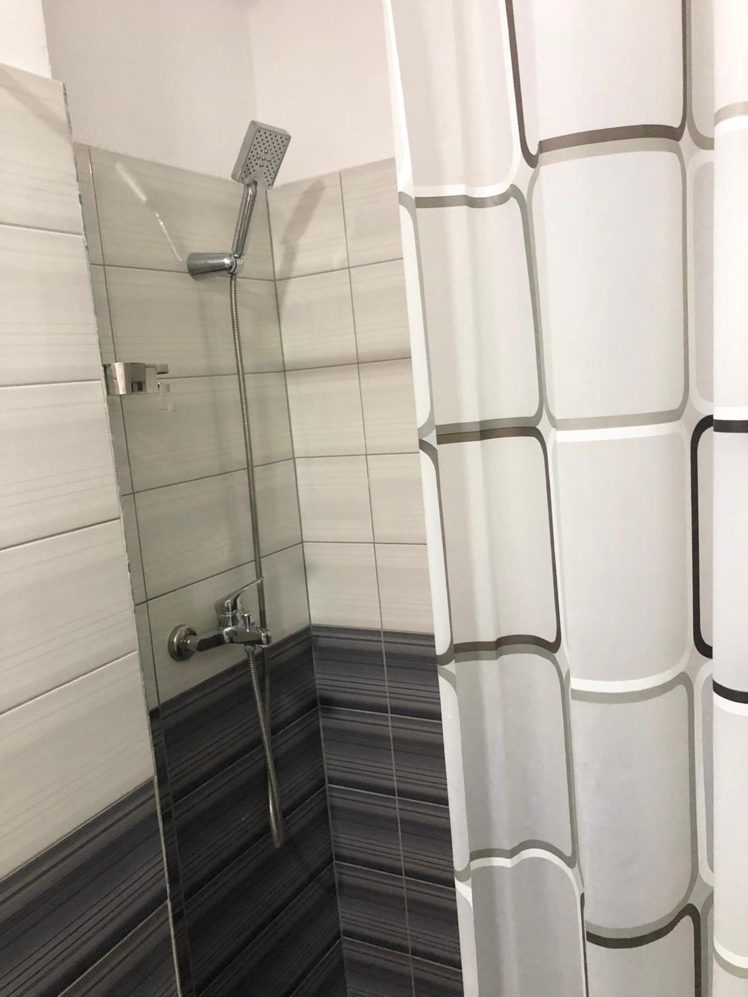 Vlore Apartment Bagian luar foto